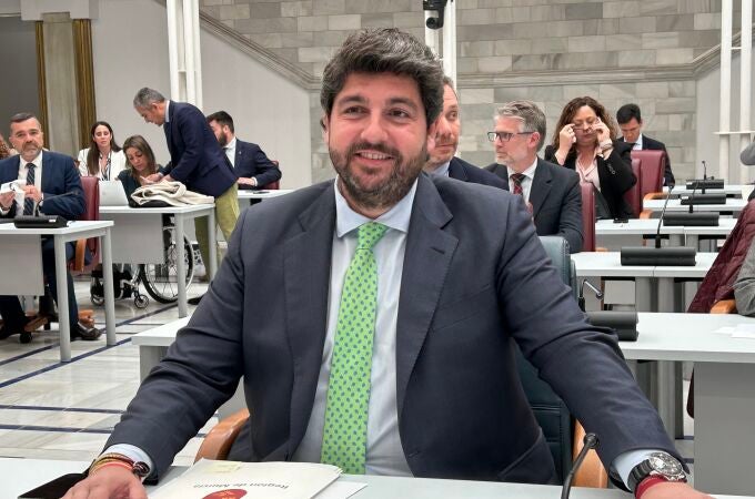 López Miras asegura que el trasvase es "insustituible" y que "no hay nada que pueda compensar su recorte"