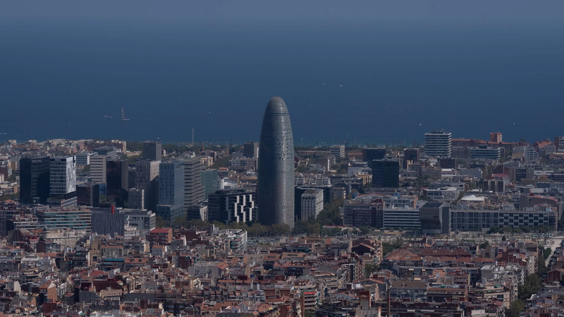 Economía.- Las empresas catalanas captan el 52% de la financiación del Perte de semiconductores