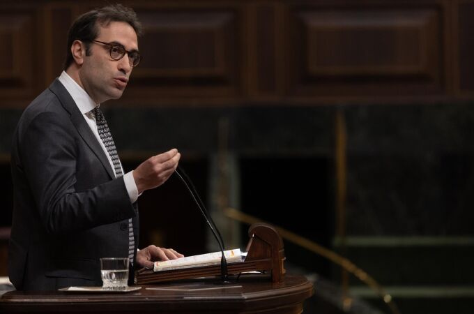 Economía.- Carlos Cuerpo promete a Bildu que estudiará posibles ayudas a la industria electrointensiva por el apagón
