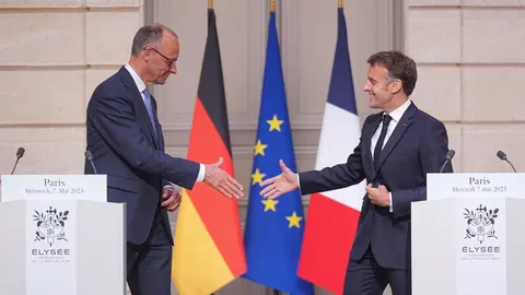 Macron y Merz estrechan lazos con un nuevo consejo franco-alemán de seguridad y defensa