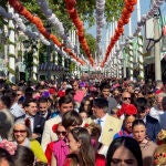 Miércoles de Feria de Abril, festivo en Sevilla: "Aquí no se cabe"