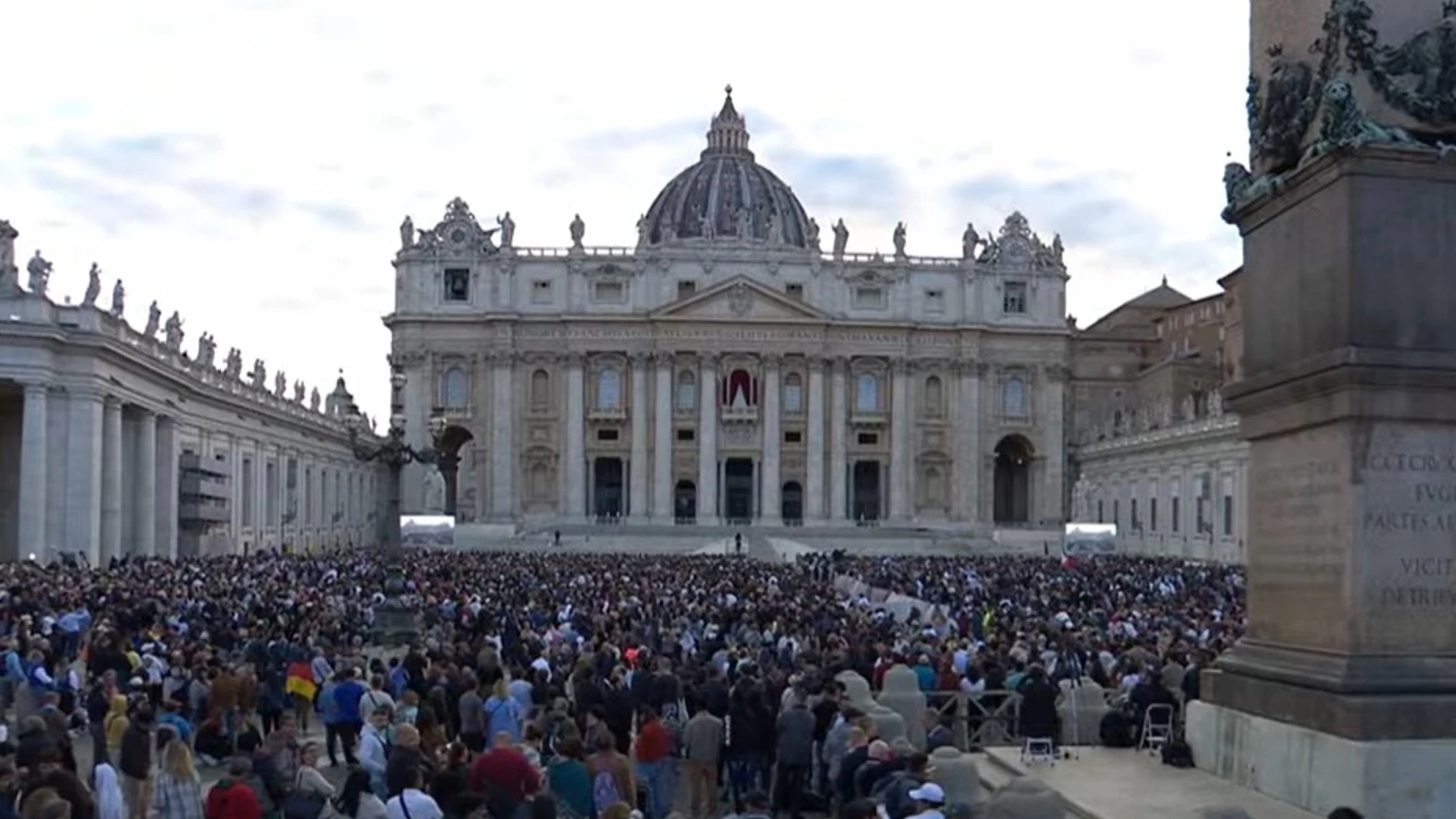 Cónclave para elegir al nuevo Papa, en directo: candidatos, votaciones de hoy y última hora desde el Vaticano
