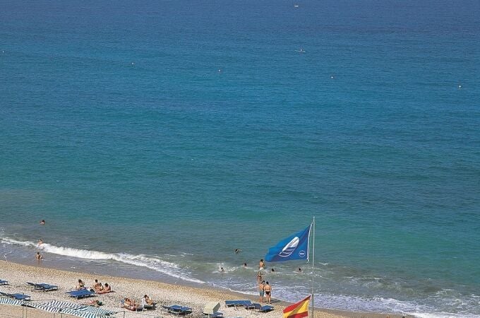 Turismo.- La Comunitat Valenciana lidera un año más el ranking de Banderas Azules con 164 enseñas en playas y puertos