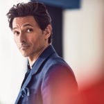 Andrés Velencoso: "Esta serie es carne de cañón para la televisión en abierto"