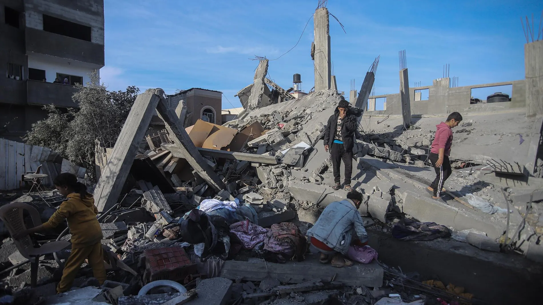 Aumentan a 52.750 los muertos por la ofensiva israelí contra Gaza, con más de cien fallecidos en 24 horas