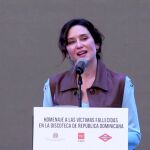 Ayuso desea "todo lo mejor" al Papa "con acento del Perú": "Enhorabuena a todos los católicos"