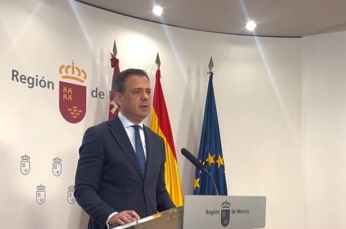 Ortuño: “El Gobierno de España nos quiere dejar sin agua y ahora también nos quiere apagar la luz”