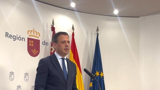 Ortuño: “El Gobierno de España nos quiere dejar sin agua y ahora también nos quiere apagar la luz”