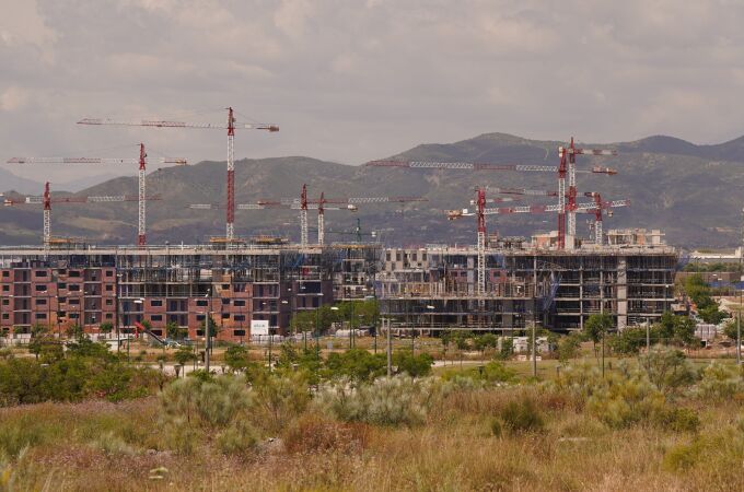 Construcción de viviendas en el Distrito Universidad, una de las zonas de expansión de Málaga