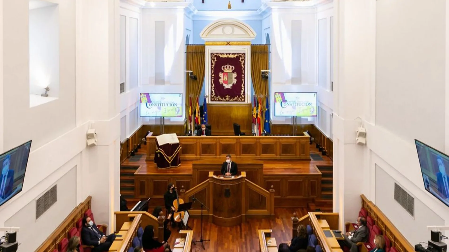 Imagen de las Cortes de Castilla-La Mancha en el acto del Día de la Constitución