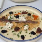 Una original receta de anchoas gana el concurso Tapa Cofrade de Alicante