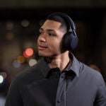 Los auriculares que borran el mundo y suenan mejor que nunca: Sony acierta de lleno con los XM5