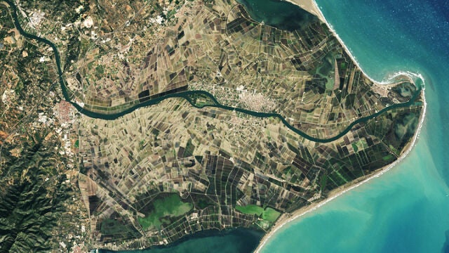 El Delta del Ebro se enfrenta a la erosión y al hundimiento del terreno