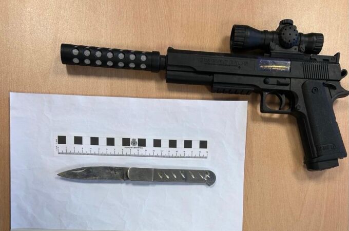 Imagen de la armas incautadas