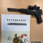 Imagen de la armas incautadas