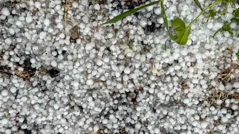 Tormenta eléctrica y granizo en A Cañiza