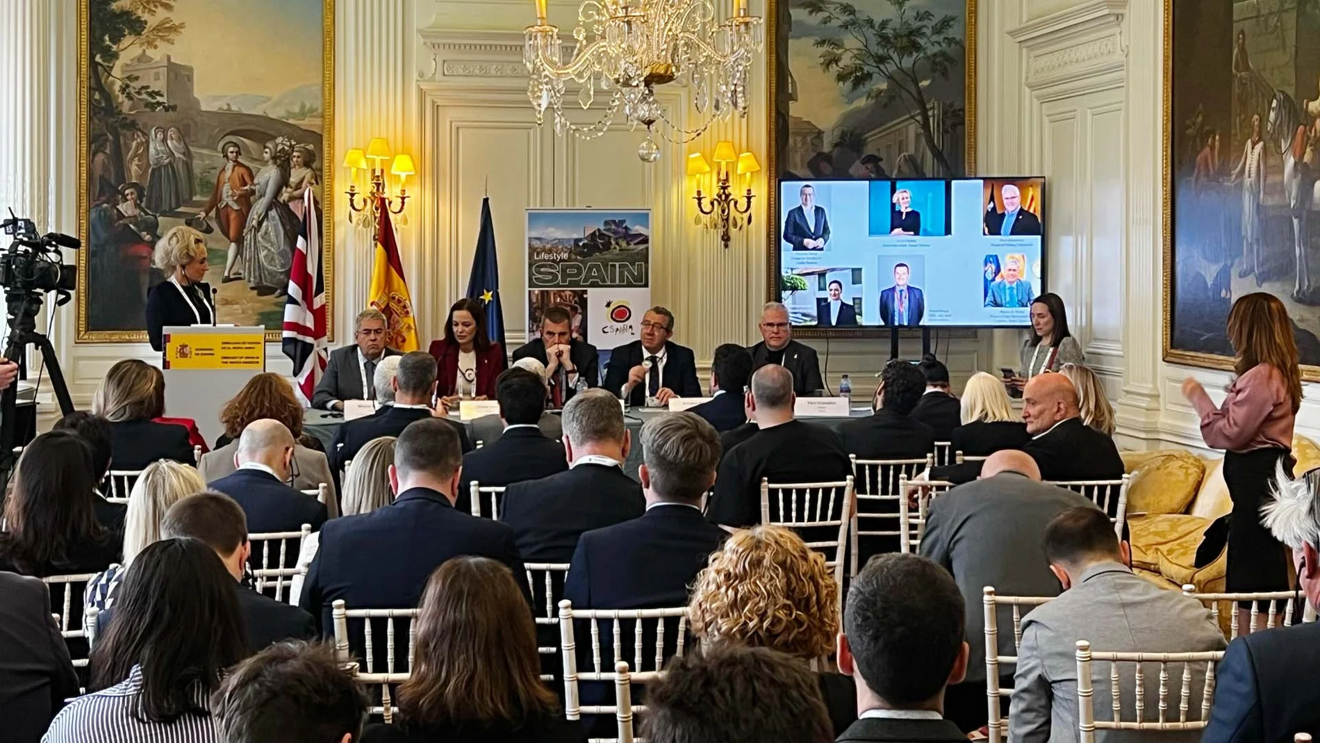 El alcalde de Benidorm, Toni Pérez, en el Foro de Turismo Sostenible en Londres
