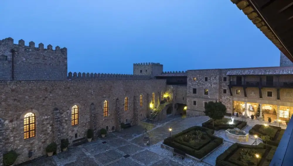 El Parador de Sigüenza reabre tras varios meses de reforma