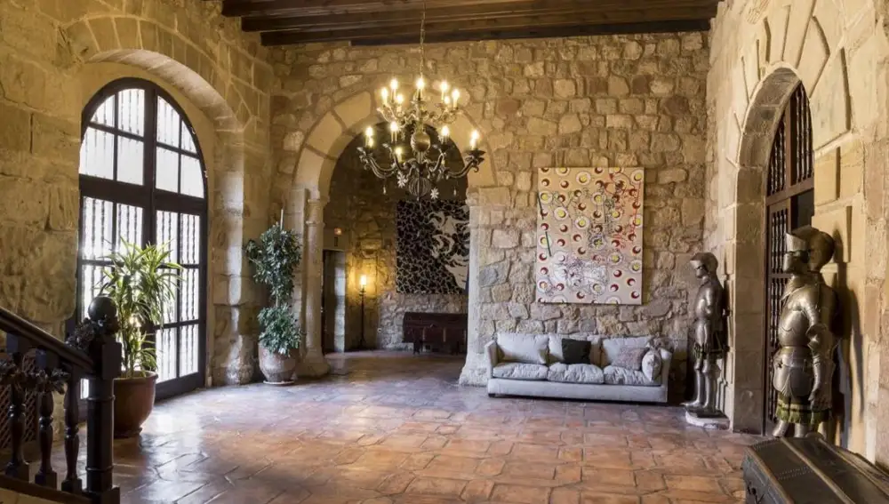 El Parador de Sigüenza reabre tras varios meses de reforma