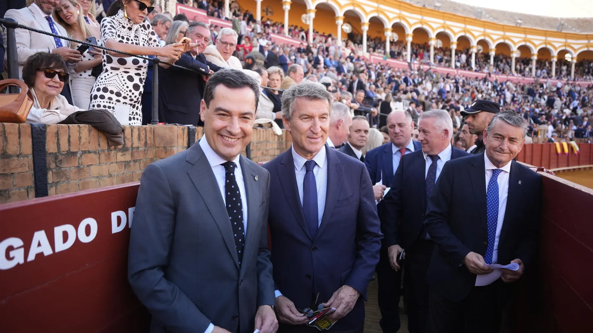 Alberto Núñez Feijóo y Juanma Moreno