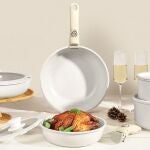 ¿Sartenes como las de Tefal pero más baratas? Este juego de 5 piezas con mangos intercambiables está al 15%