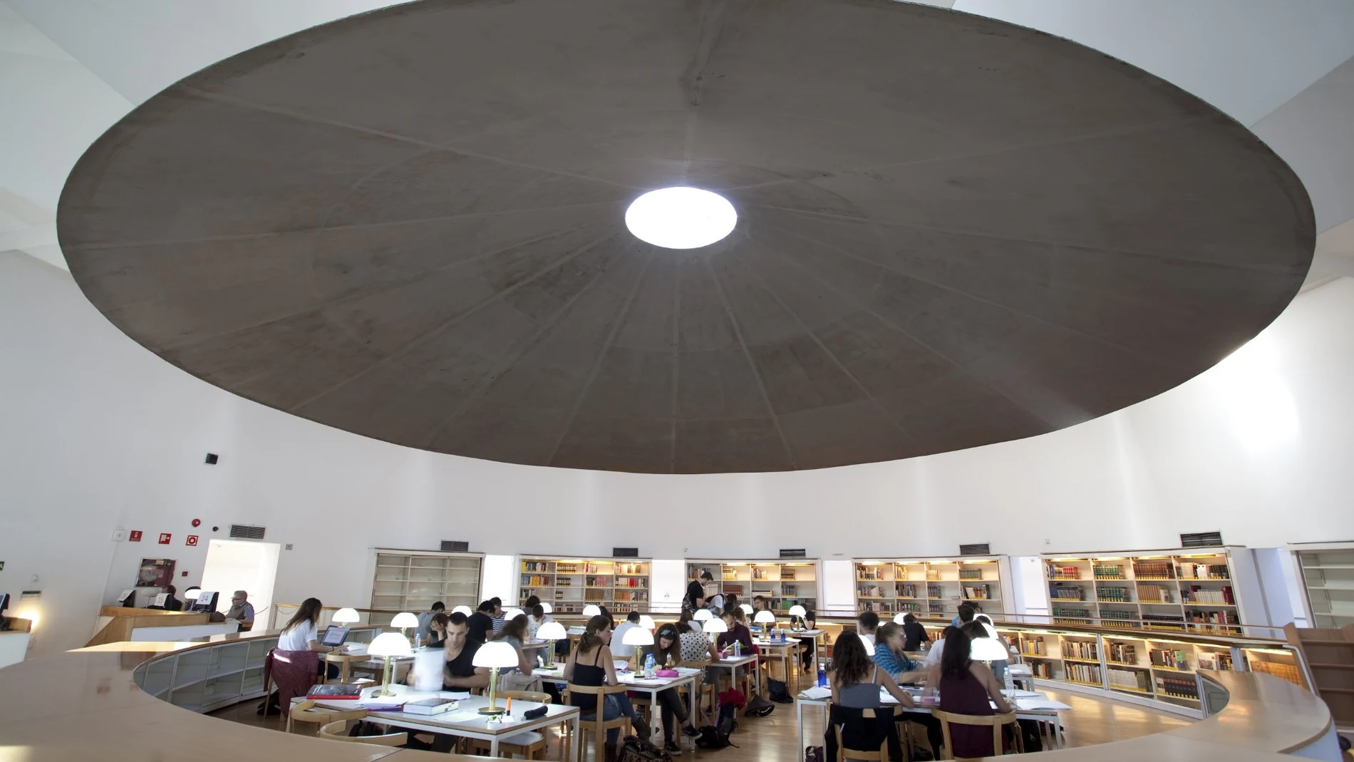 Biblioteca Pedro Salinas