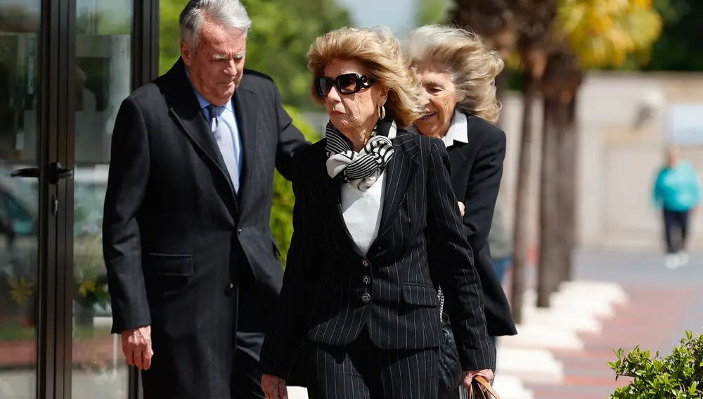 Familiares y amigos despiden a Alfonso de Borbón y Escasany