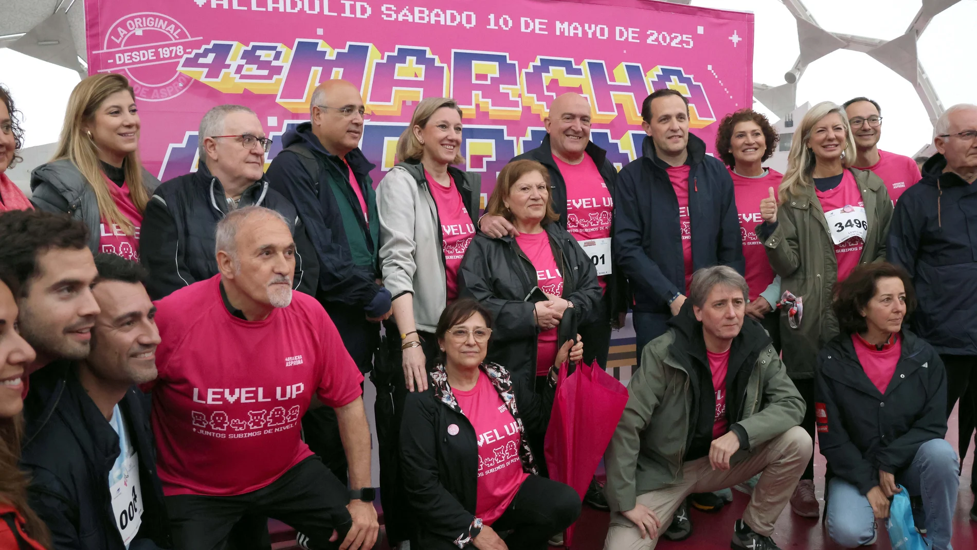 La vicepresidenta Isabel Blanco en la Marcha Asprona junto a Carnero, Conrado Íscar y Carlos Martínez, entre otros