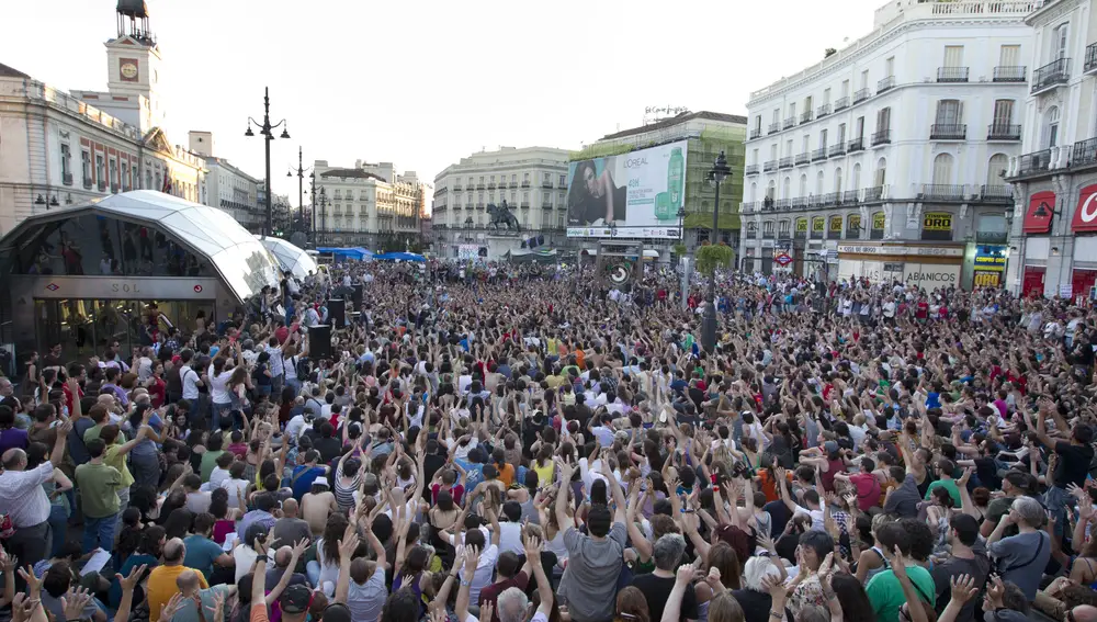 Los indignados, en la Puerta del Sol, en 2011