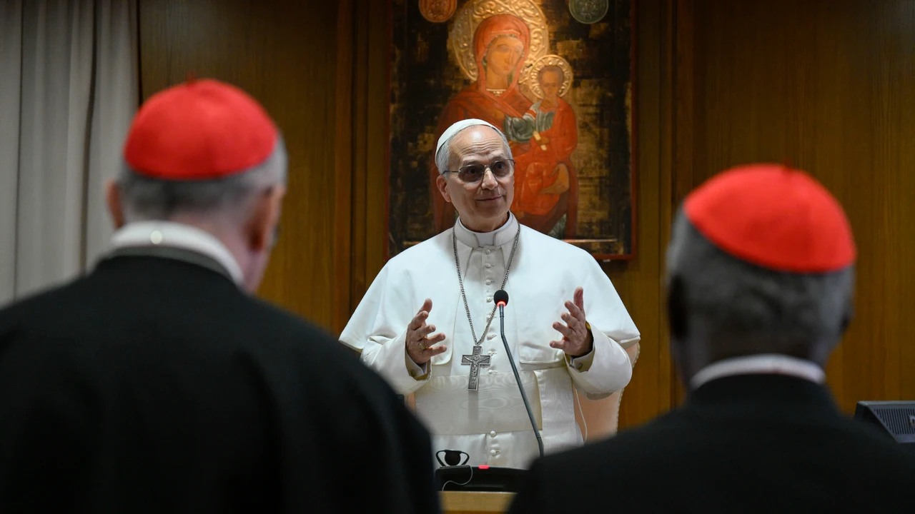 León XIV exige a los cardenales "plena adhesión" al Concilio Vaticano II