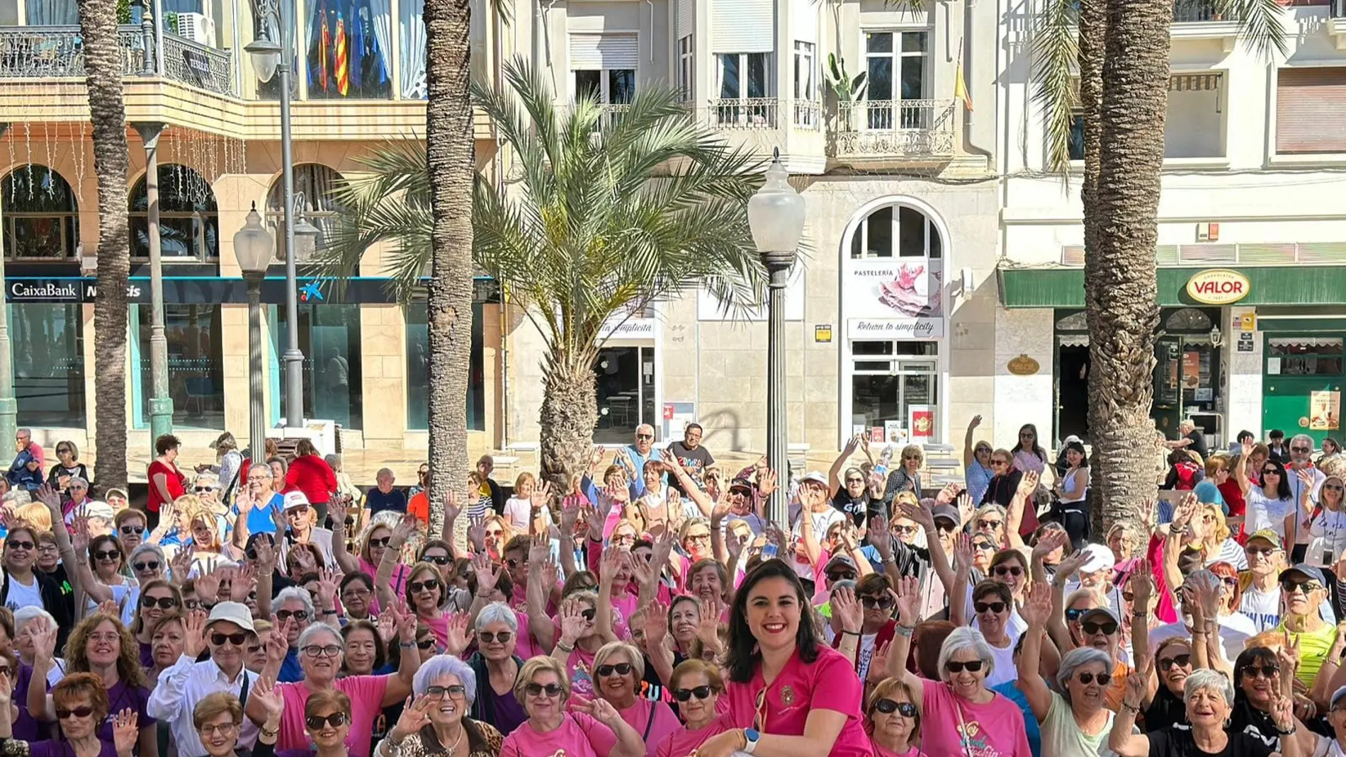 La Concejalía de Mayores organiza todo el año actividades para personas mayores de 60 años en Alicante