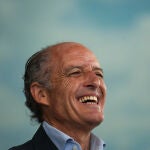 Camps convoca un acto en Valencia para celebrar los treinta años de la primera mayoría absoluta del PP en la región
