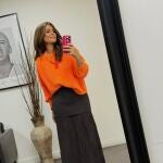 Nuria Roca con falda de Zara.