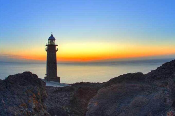 Antes de Greenwich, fue Orchilla: la historia del faro en el fin del mundo conocido