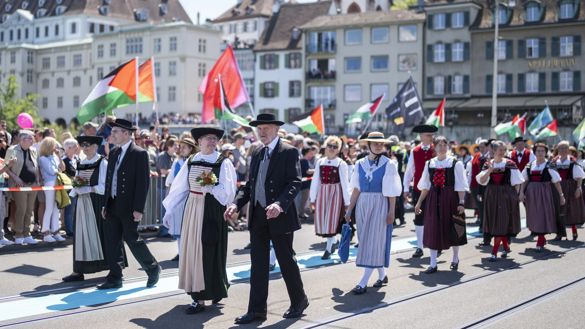 BASEL (Switzerland), 11/05/2025.- Costumed participants parade during the opening ceremony of the 69th Eurovision Song Contest in Basel, Switzerland, 11 May 2025. The 69th edition of the song contest takes place in Basel with its semi-finals scheduled for 13 and 15 May, and a final on 17 May 2025. (Suiza, Basilea) EFE/EPA/TIL BUERGY