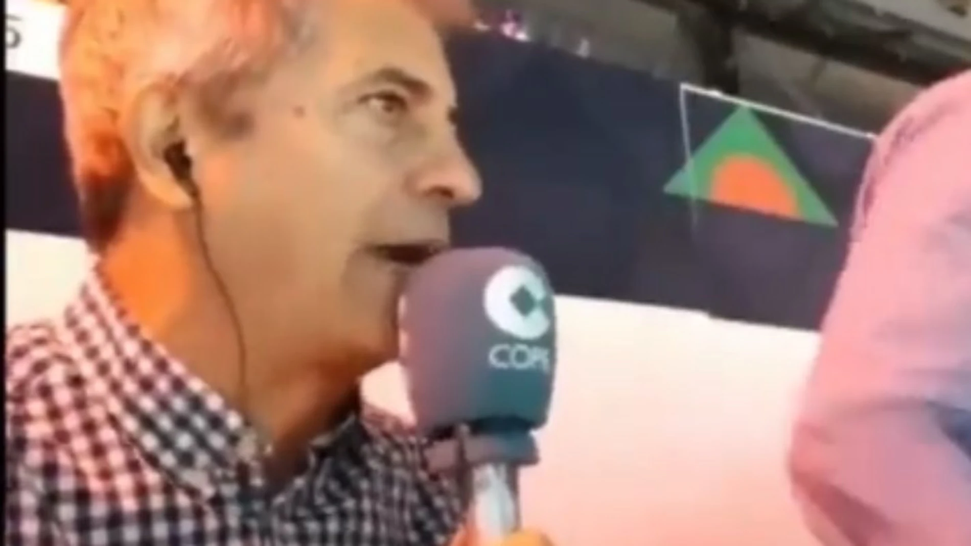 Paco González da el motivo por el que Manolo Lama no ha narrado el Barcelona - Real Madrid
