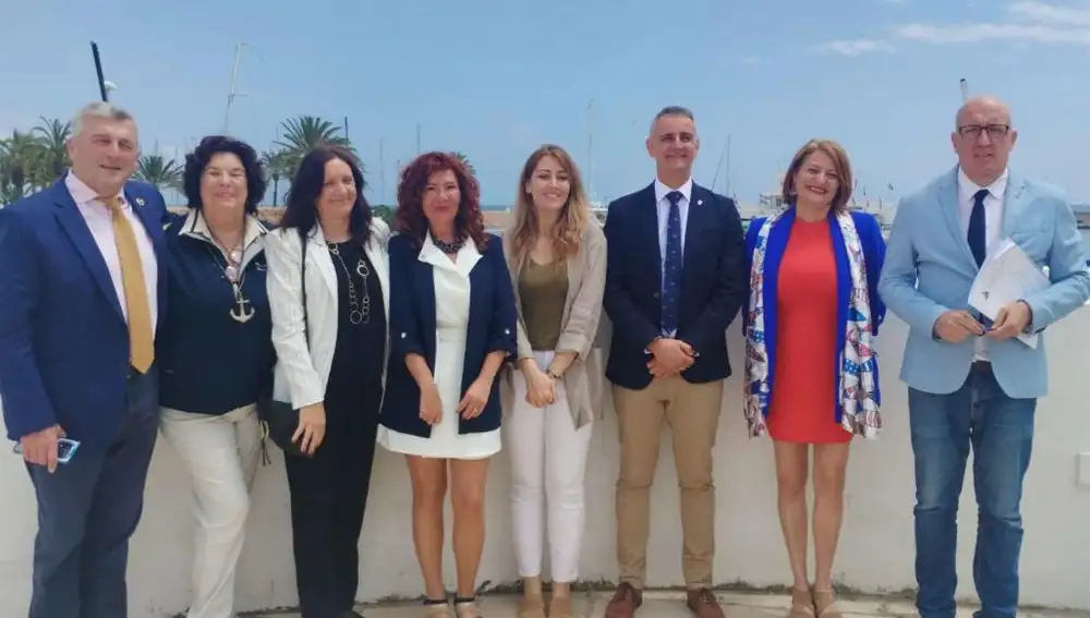 José Manuel Fernández, vicepresidente ejecutivo de Agan+; Verania Medina, vicepresidenta del CMMA; Iolanda Piedra; Shonia Cruz, Gerente de turismo marinero; Irene Bruzón, directora del Puerto de Benalmádena; Manuel Soliño, presidente de la RED CCF y de Agan+; Naira Pérez Sánchez, de la Red Nacional Destinos Turísticos Marineros y Javier Noriega, presidente del CMMA