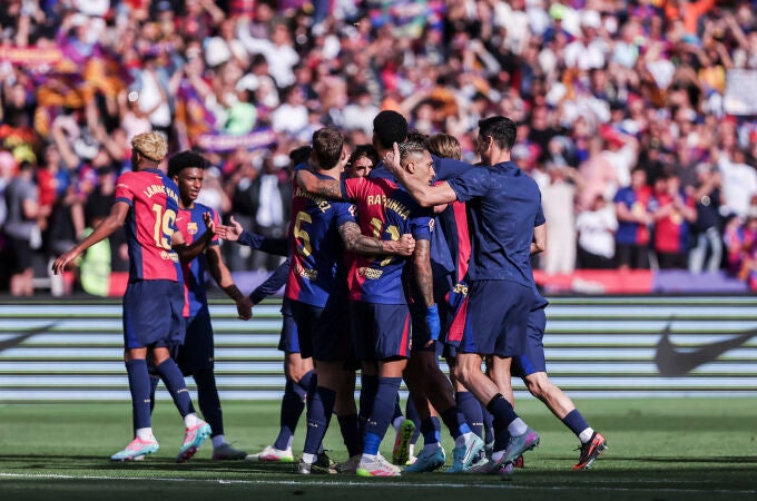 FC Barcelona v Real Madrid - La Liga EA Sports