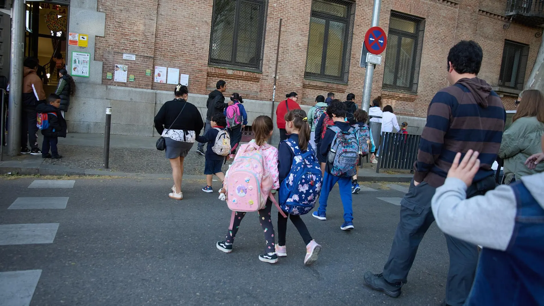 Los colegios estarán abiertos en Galicia si hay un apagón y se dotará a los ambulatorios de más generadores