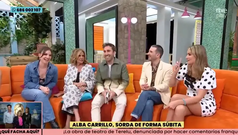 Alba Carrillo en "La familia de la tele"