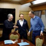 Starmer, Macron y Merz en el tren que les llevó de Varsovia a Kiev