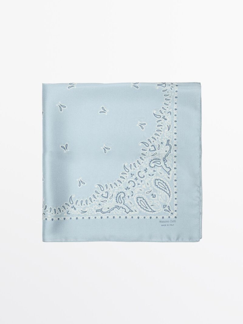 Bandana estampado paisley 100% seda.