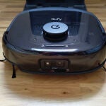 El Eufy Omni E25 en su bonito color negro