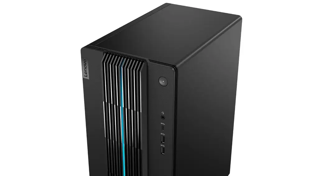 En el frontal de este ordenador hay dos puertos USB tipo A, un USB tipo C y un conector para auriculares