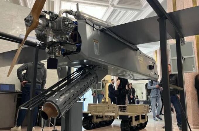 FP-1, el nuevo dron kamikaze de Ucrania que puede volar 1.600 km con 120 kilos de explosivos.