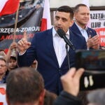 George Simion participa en Zabrze (Poland) en un mitin del candidato ultra polaco Karol Nawrocki