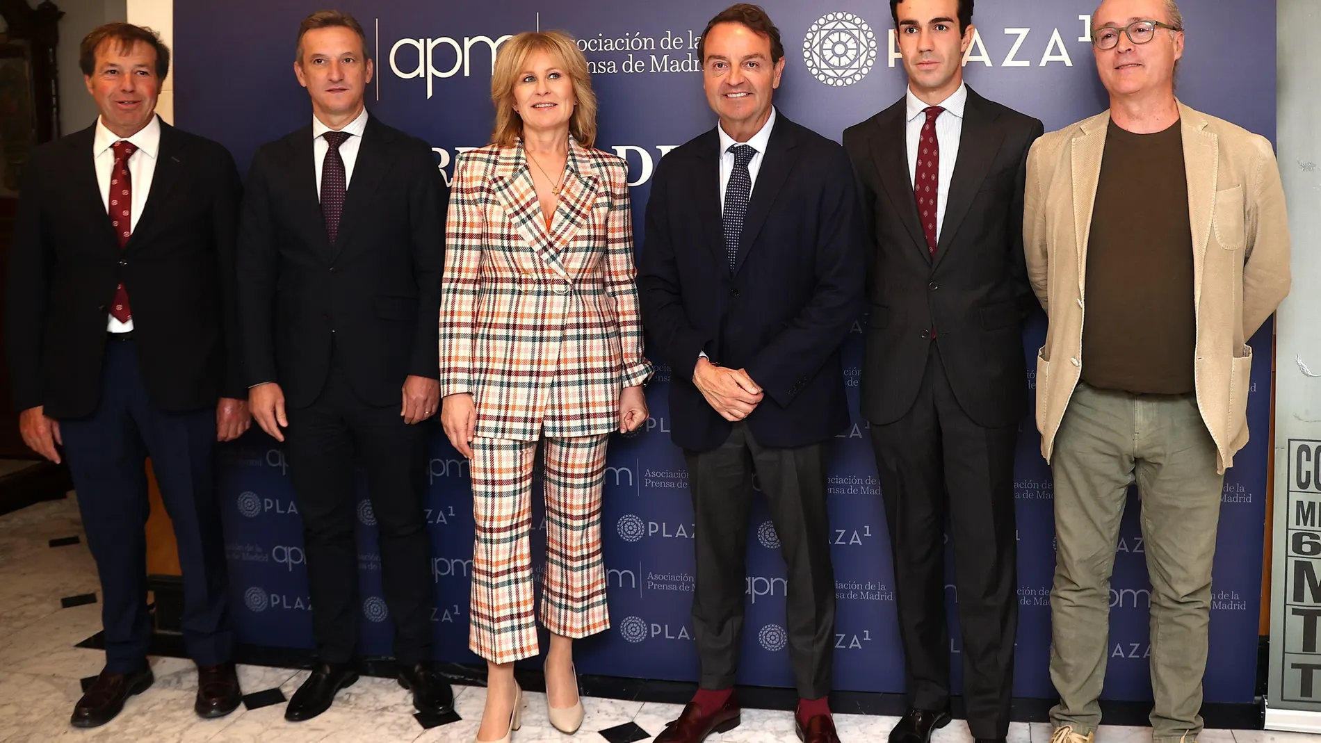 De izquierda a derecha: Justo Hernández, Miguel Martín, María Rey, Rafael García Garrido, Tomás Rufo y Alfonso Rey