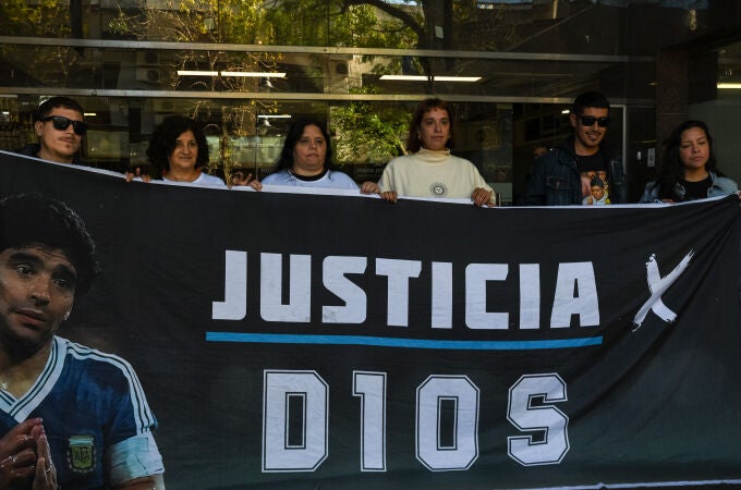 Gianinna, la tercera hija de Maradona declara en el juicio por la muerte de su padre