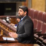 López Miras apela a los “grandes consensos” para impedir el "hachazo" al trasvase