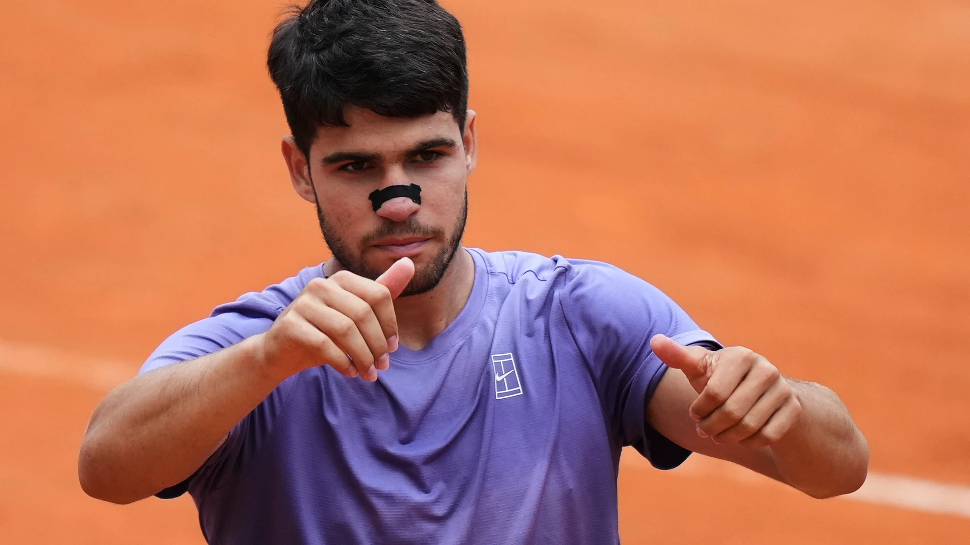 Alcaraz, después de derrotar a Khachanov en octavos de Roma